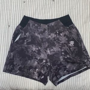 Athleta Women’s Brooklyn Shorts